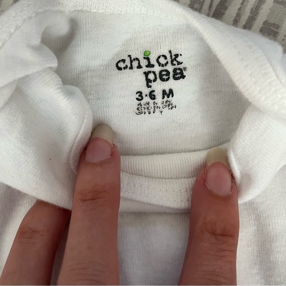 Baby Onesie Lot - Picture 6 of 6